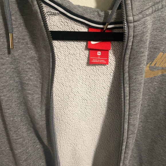 Nike Hoodie in Gray and Gold Foil - Picture 3 of 5